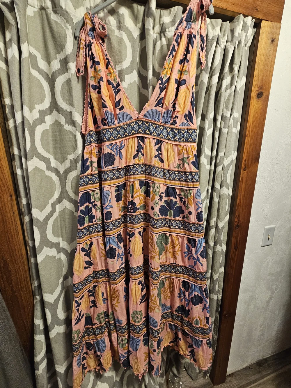 Farm Rio Seashell Tapestry Tiered Pink Midi Dress - Picture 7 of 11